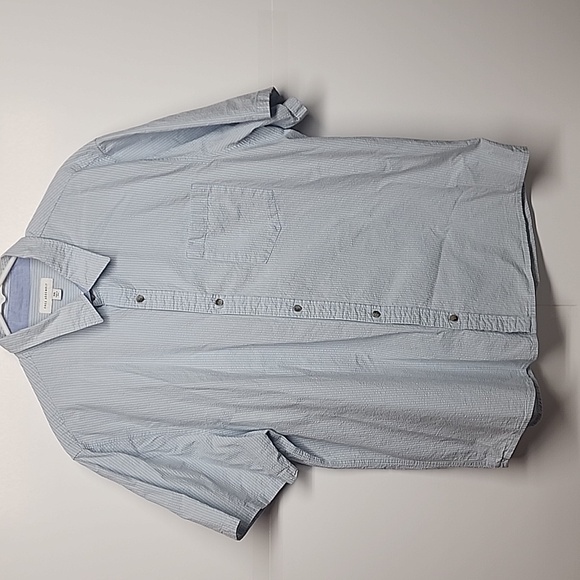 Free Assembly mens XXL blue/white stripe button-down collared short sleeve shirt - Picture 1 of 11